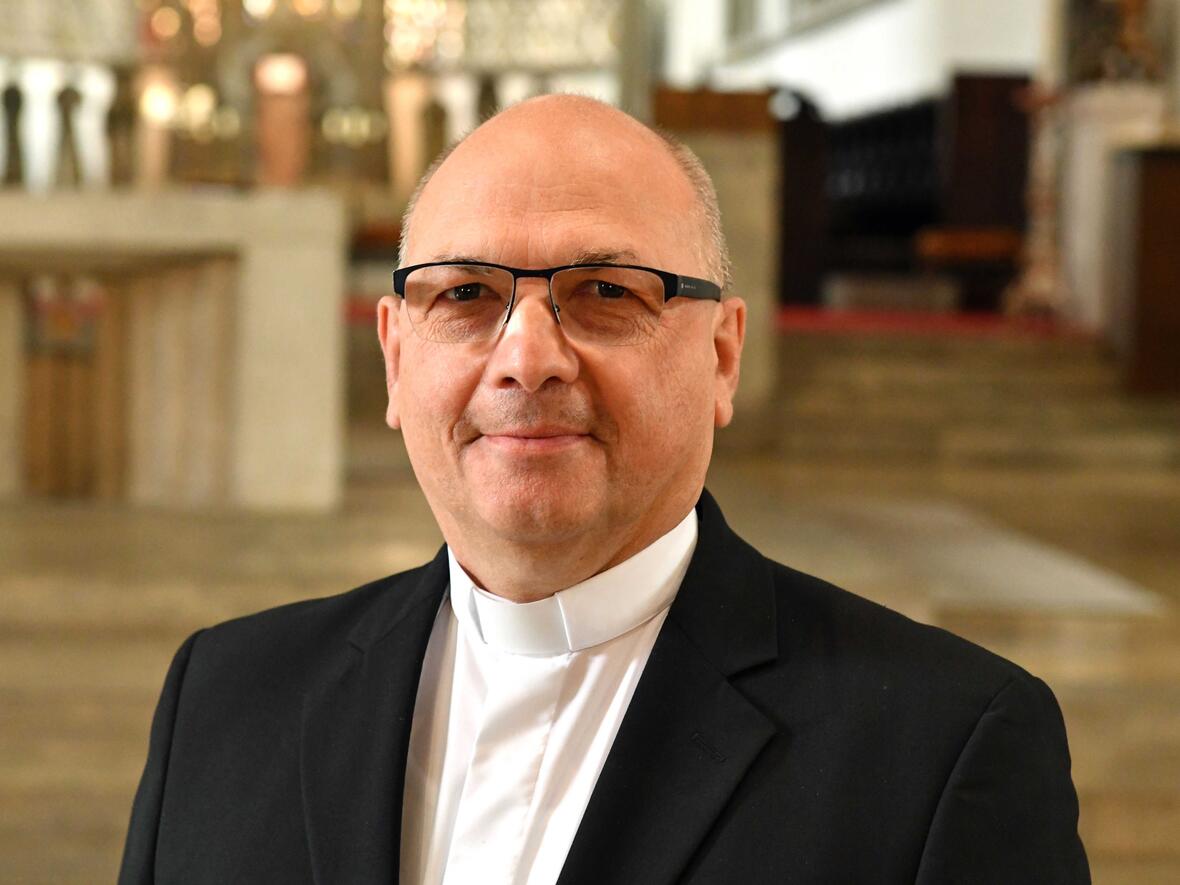 Pfarrer Ulrich Müller, Bischöflicher Zeremoniar. (Foto: Nicolas Schnall / pba)