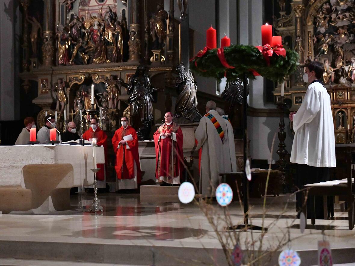 In einem bewegenden Gottesdienst wurde des Lebens und Wirkens des Seligen Marcel Callos gedacht. (Foto: Maria Steber / pba) 