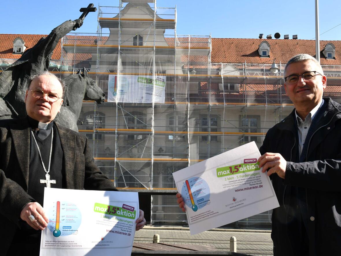 banner-warnt-vor-erderwaermung4243492