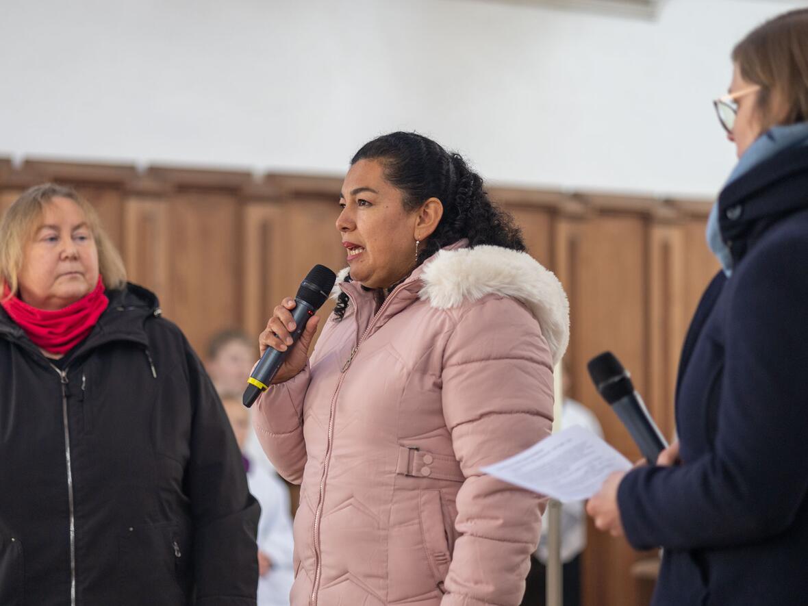 Die kolumbianische Landwirtin Nidia Cielito Meneses Meneses sprach über die Arbeit der Diözesanen Landpastoral in ihrer Heimat (Foto: Julian Schmidt / pba)