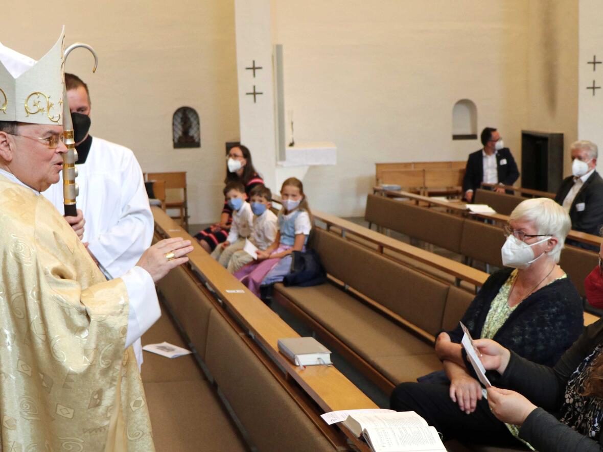 Begegnungstag der Diakone mit Bischof Bertram - Feierliche Beauftragung zum Dienst des Lektors und Akolythen