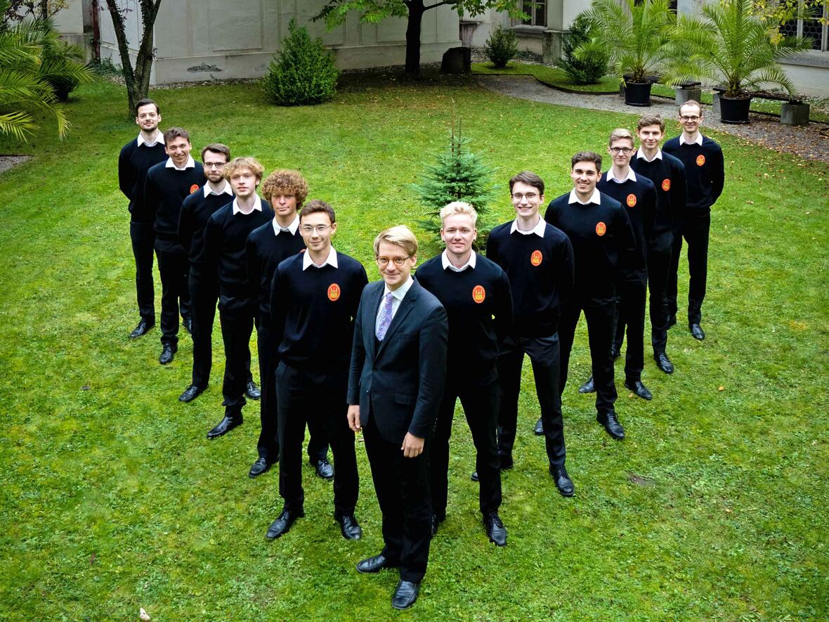 Männerstimmen der Augsburger Domsingknaben mit Domkapellmeister Stefan Steinemann (Foto: Valentin M. Wohlfarth)