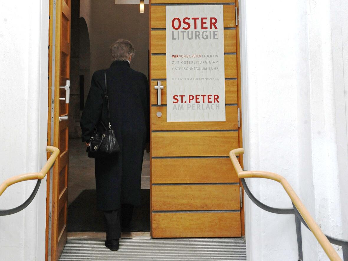 An den Sonn- und Feiertagen gibt es in St. Peter am Perlach wieder ein Gottesdienstangebot. (Fotos: Nicolas Schnall / pba)