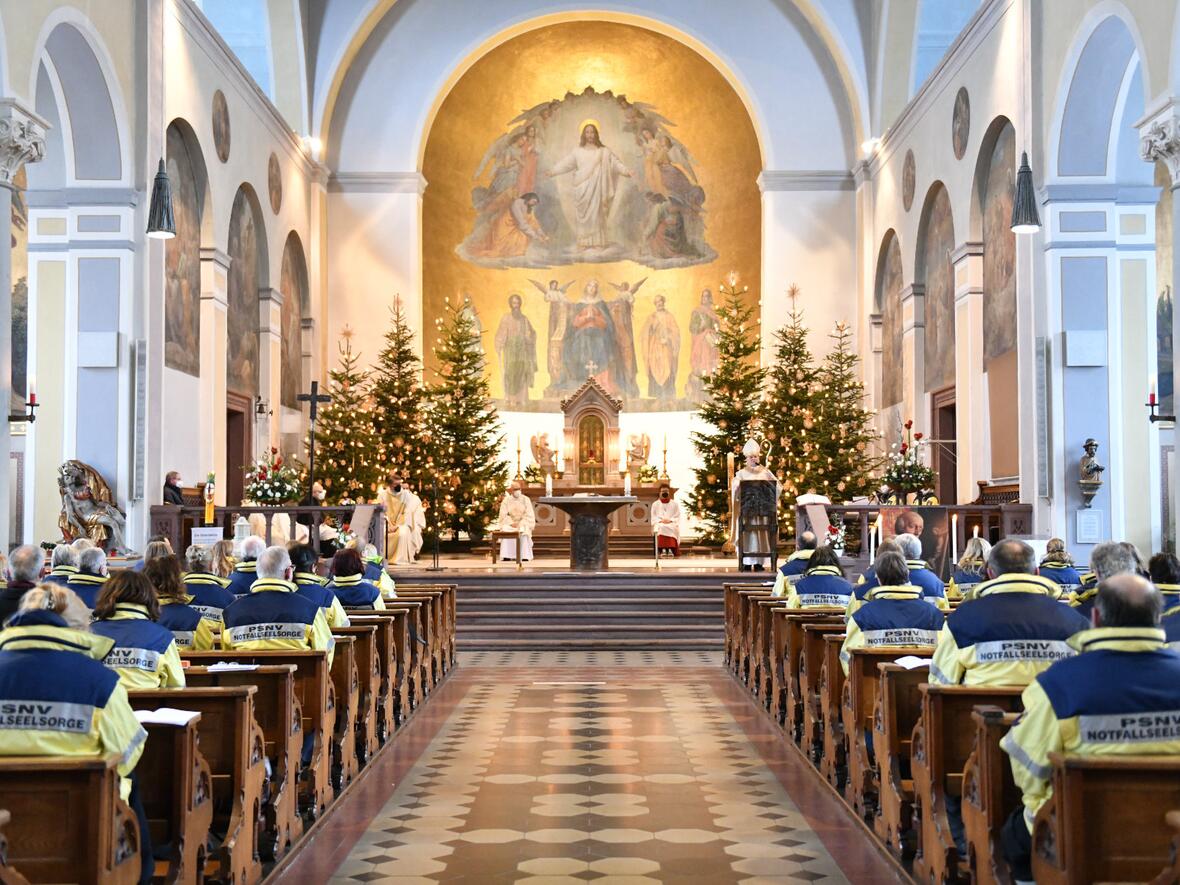 Der Gottesdienst in der Friedberger Stadtpfarrkirche St. Jakob fand unter den 3G-Regelungen des Bistums statt.