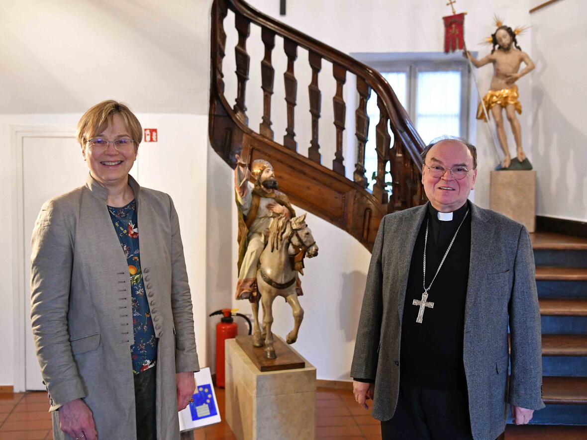 Caritas-Präsidentin Eva Maria Welskop-Deffaa zu Gast bei Bischof Bertram. (Foto: Nicolas Schnall / pba)