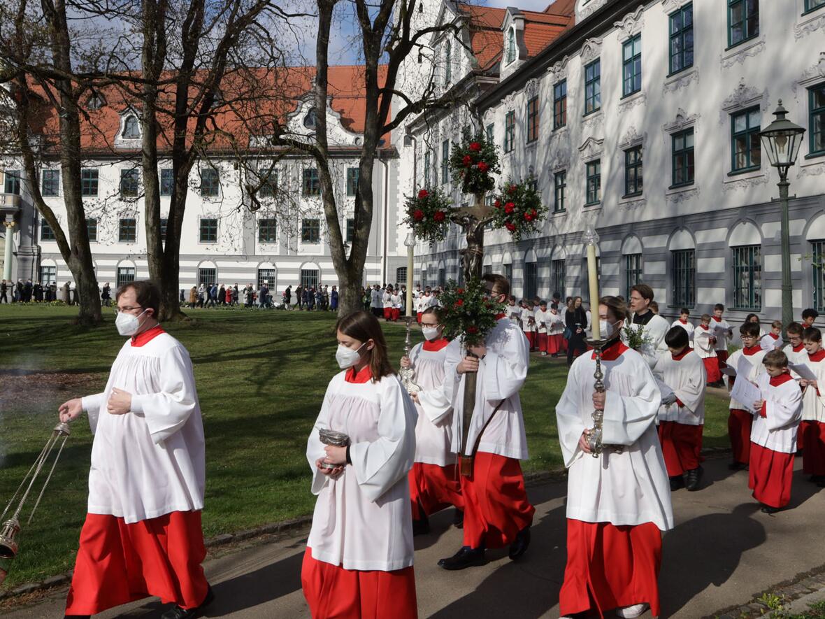 Die feierliche Palmprozession.