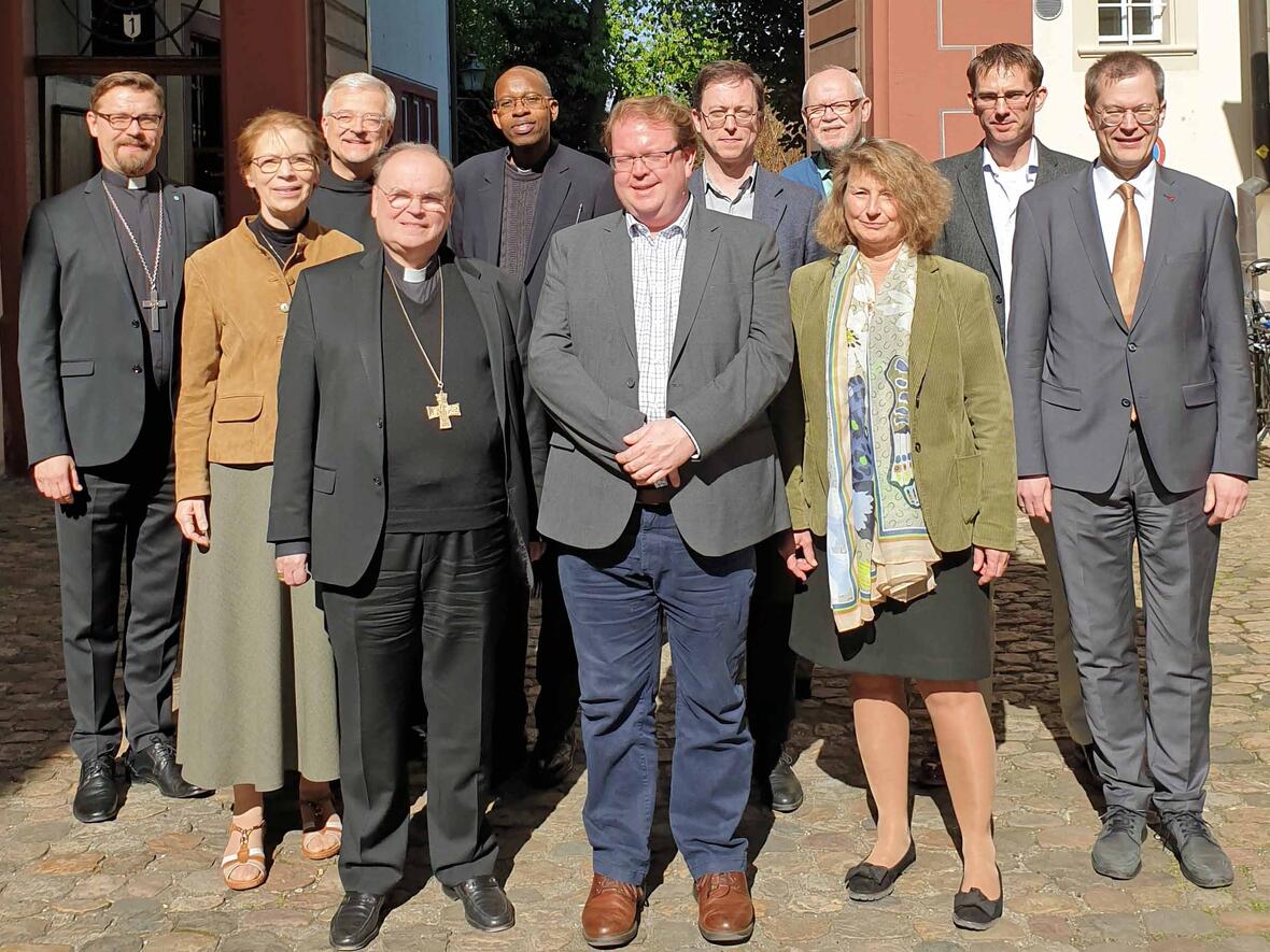 Die Delegierten des Päpstlichen Rates zur Förderung der Einheit der Christen (PCPCU) und der Gemeinschaft Evangelischer Kirchen in Europa (GEKE) beim ersten Treffen in Basel. (Foto: PCPCU)