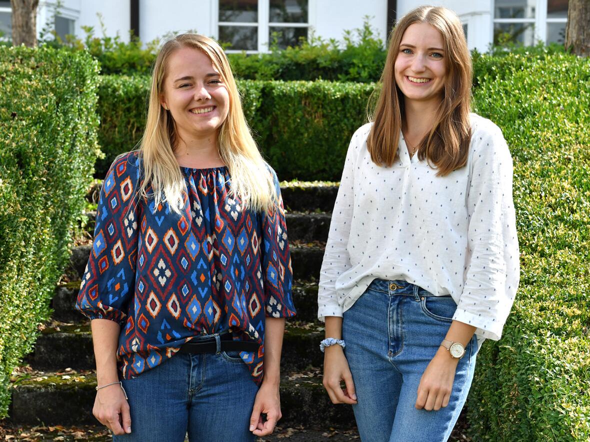 Die neuen Gemeindeassistentinnen Monika Ettig (links) und Anna Brandl.