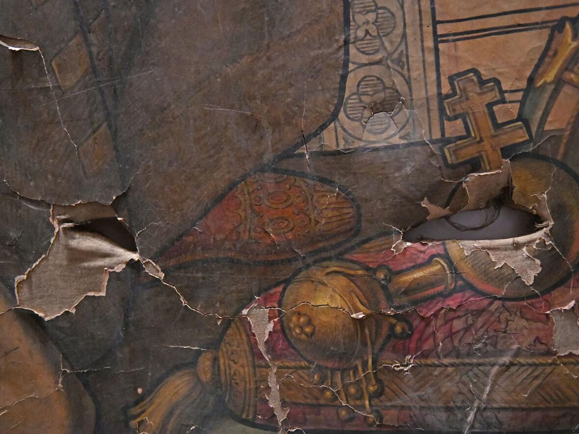 Manche der Exponate haben im Laufe der Jahrhunderte schwere Schäden erlitten