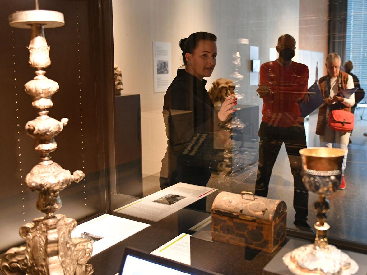 Auch Metallgegenstände und ihre fachkundige Aufbewahrung sind Thema der Ausstellung.