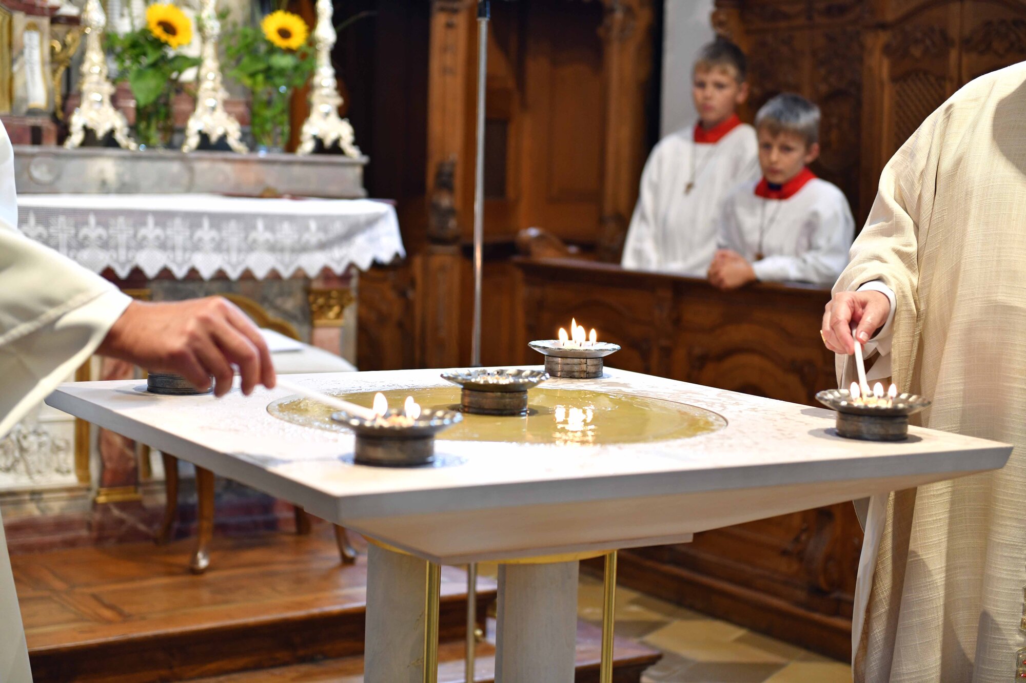 Altarweihe Bösenreutin (Foto Nicolas Schnall pba) 13