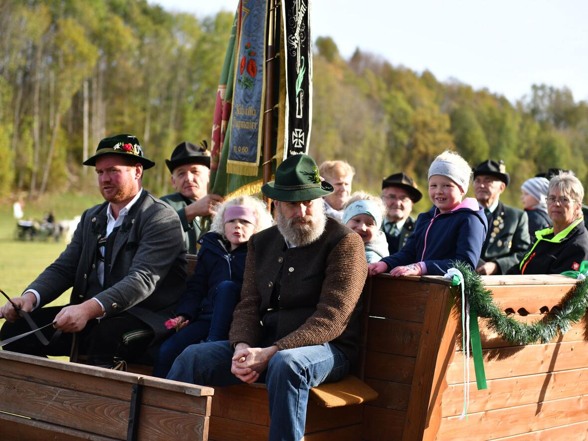 Groß und klein nahmen an dem traditionsreichen Fest teil.