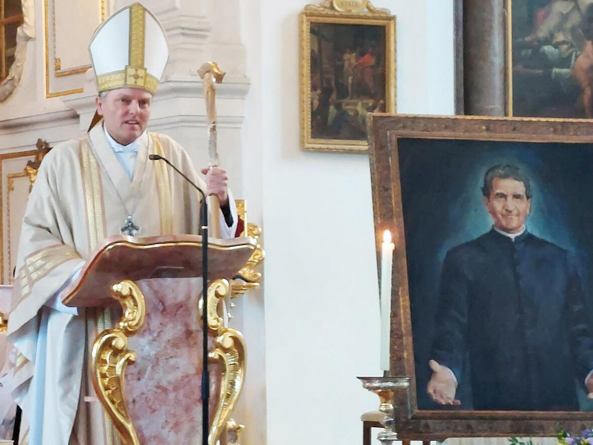 Weihbischof Florian Wörner beim Don Bosco Fest in Benediktbeuern. (Foto: Katrin Birk)