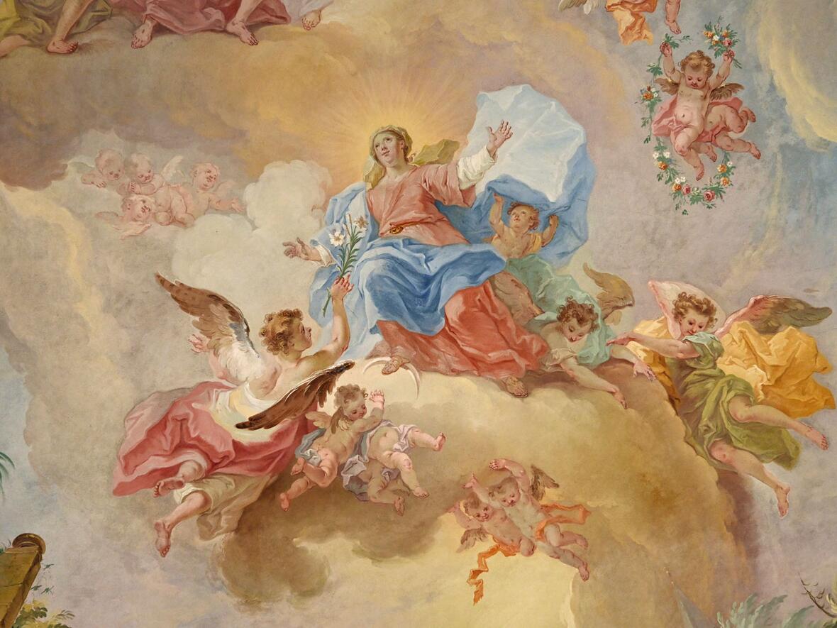 Das Fresko der Himmelfahrt Mariens wurde 1765 von Johann Baptist Enderle geschaffen (Fotos: Julian Schmidt / pba)