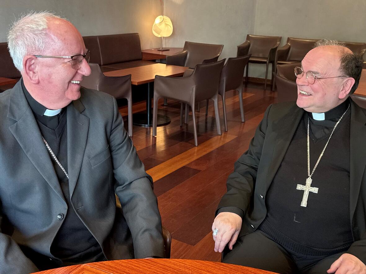 Zwei, bei denen die Chemie stimmt: Erzbischof Stanisław Budzik aus Lublin und Bischof Dr. Bertram Meier aus Augsburg (Foto: Bobinger/pba).