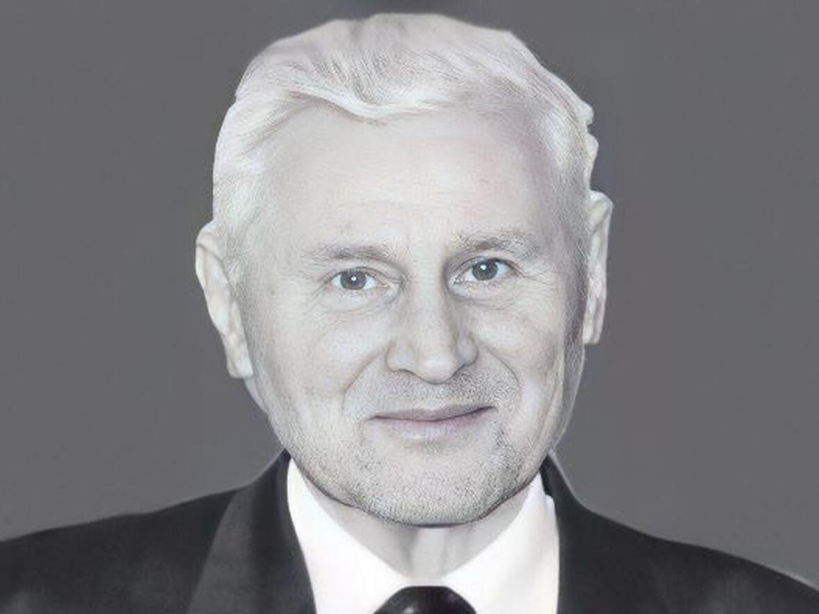 + Pfr. i.R. Anton Kreutmayr (1936-2023) (Foto: Pfarrei Friedberg)