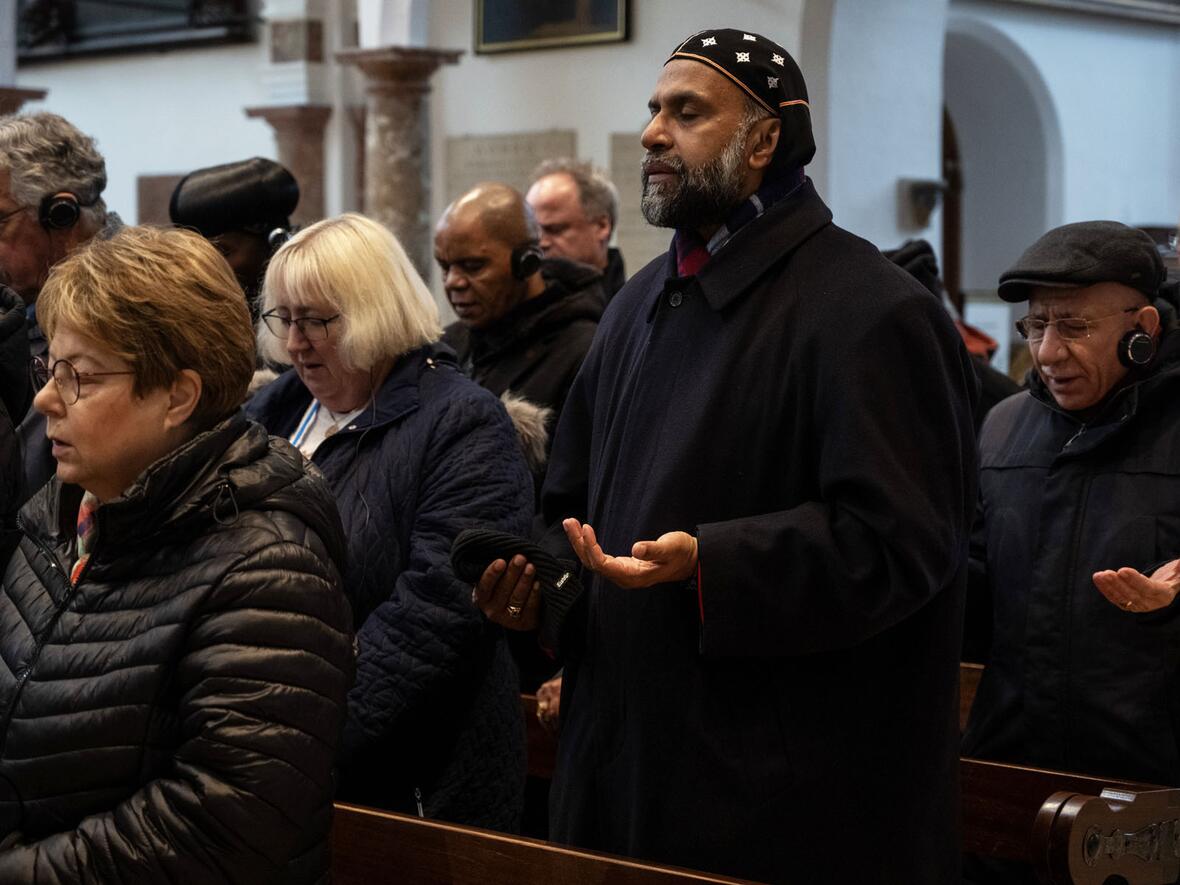 Ökumenisches Gebet der Fokolar-Bewegung in der Augsburger Annakirche (Fotos: Julian Schmidt / pba)