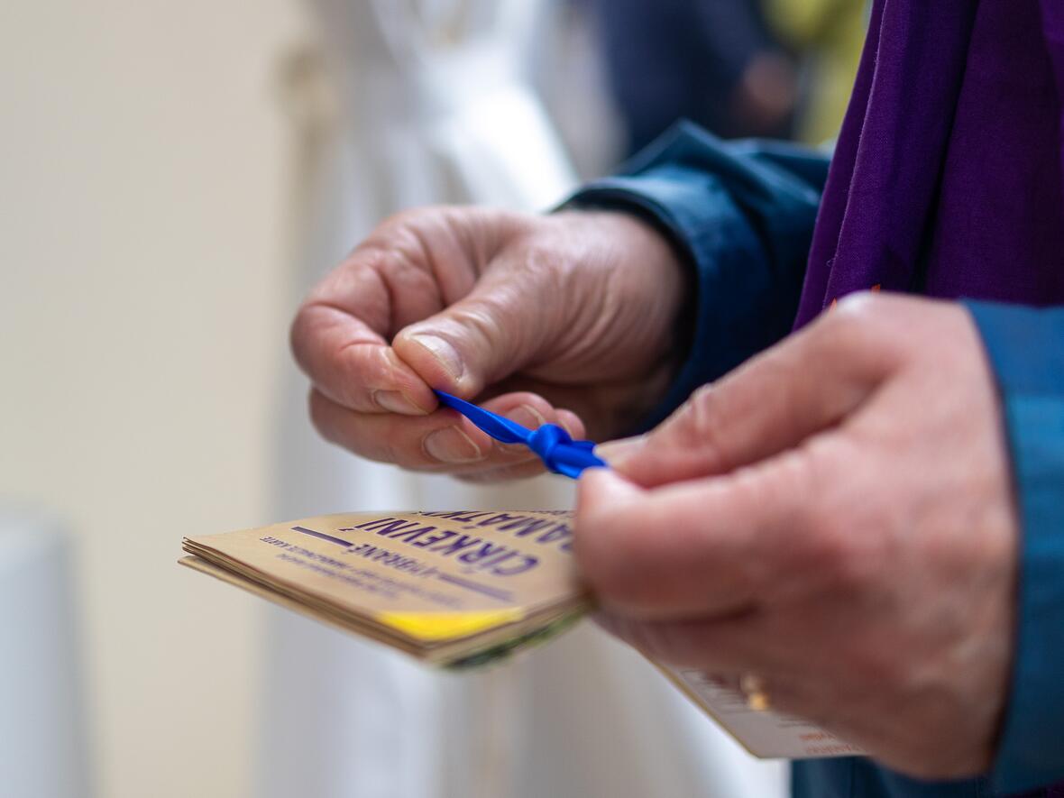 Die "Knoten" des eigenen Lebens der Gottesmutter anvertrauen.