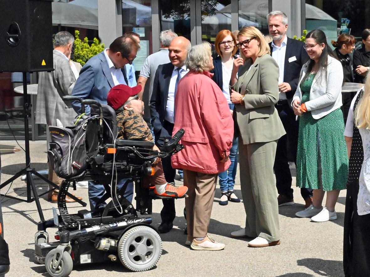 „Ohr des Herzen und Hand des Helfens“