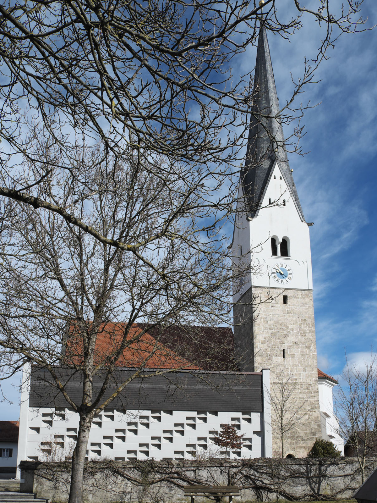 Vor 50 Jahren wurde das nahezu komplett neugebaute Kirchenschiff eingeweiht.